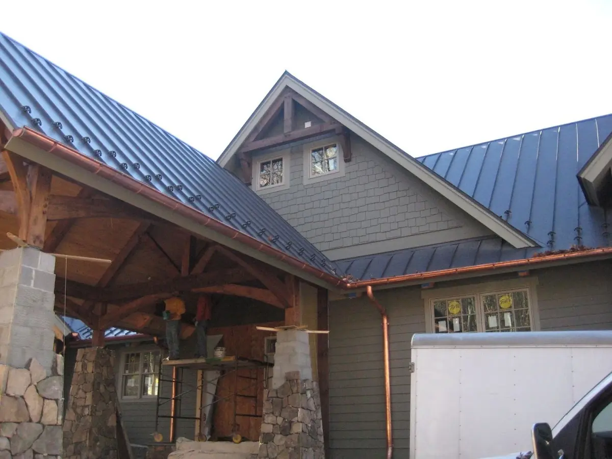 Craftsman Roofing team delivering quality roofing work in Historic Midtown